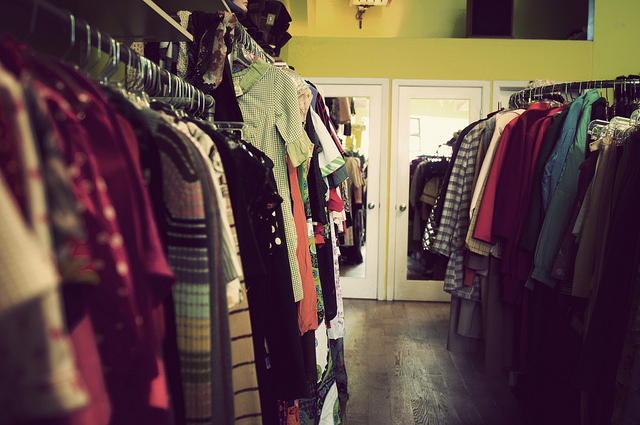 The Beginner S Guide To Consignment Stores Thrift Shops And More