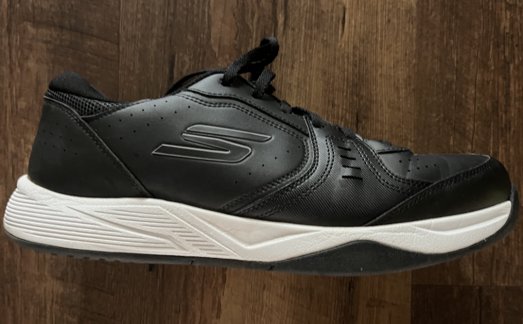 Picture of Sketcher pickleball shoes.